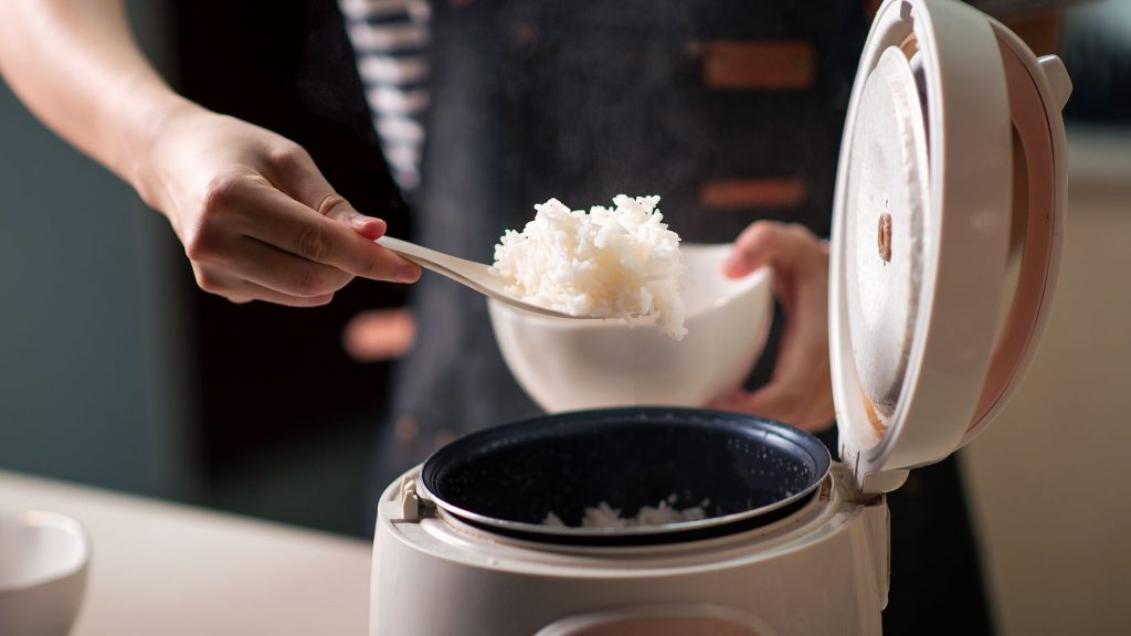 علت سوختن برنج در پلوپز